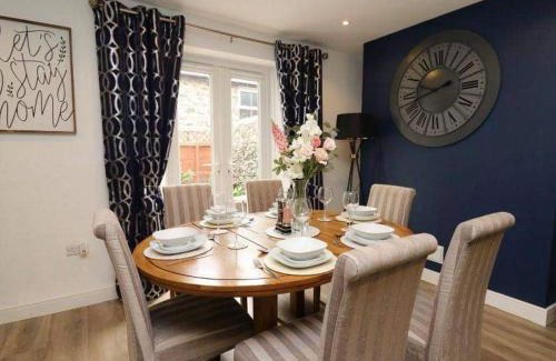 Dolgellau House | Beautiful cottage with log burner