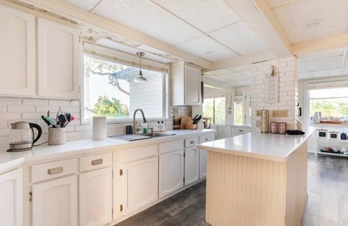 Medford House | Beautiful Country Home located outside of Jacksonville with pool!