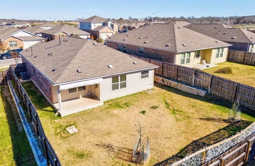 Del Valle House | BEAUTIFUL COWBOY HOUSE IN DEL VALLE TEXAS.