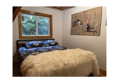 Tidewater Cabin | Beautiful, cozy A-Frame cabin right on the Alsea River!!