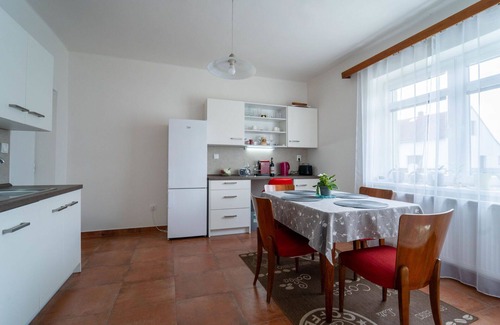 Kolin 2 House | Beautiful private villa for 5 people with WIFI, TV, terrace and pets allowed