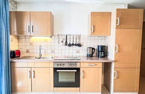 Uehlingen-Birkendorf Apartment | Beautiful apartment for 3 guests with WIFI, TV, terrace and parking