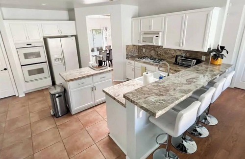 Racquet Club South House | Beautiful Desert Estate - Pool/Spa/Outdoor Kitchen