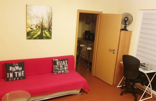 Potsdam House | Beautiful Detached House "Garden View", 60 sqm /Holiday House