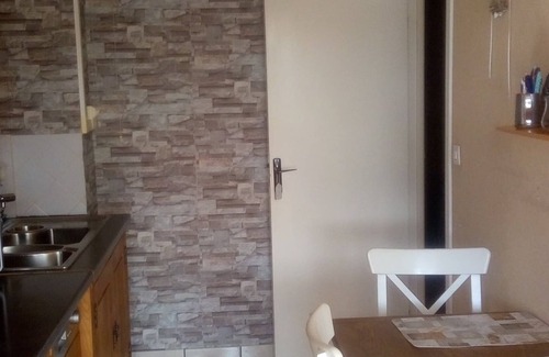 Longjumeau Bed & Breakfast | Beautiful double room at the gates of Paris