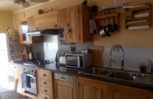 Longjumeau Bed & Breakfast | Beautiful double room at the gates of Paris