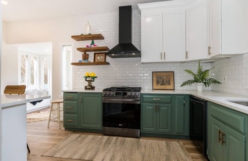 Montclair House | Beautiful Downtown Montclair Victorian 12 miles/35 minutes from Manhattan.