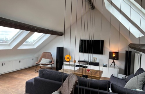 Wijk van de Squares Apartment | Beautiful Duplex at EU Quarter Exceptional View