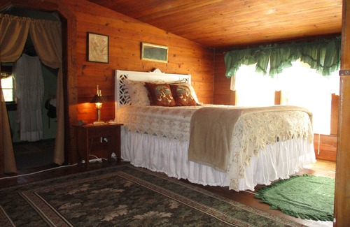 Kegley Other | Beautiful fall foilage is here! Off I-77, historic log cabin w antiques/wifi