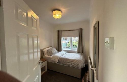 Birmingham House | Beautiful Family-Friends 3 Bedroom Cosy Home Birmingham