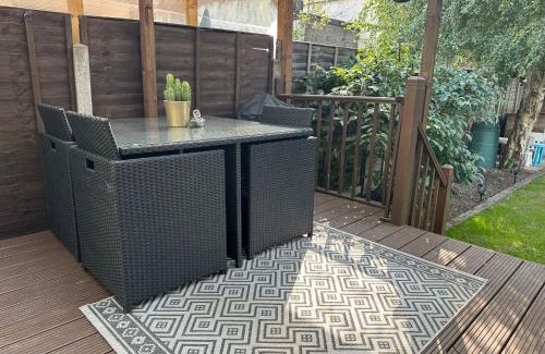 Whittington House | Beautiful Family Home for Rent in London