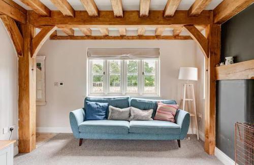 Heswall House | Beautiful farm house with hot tub
