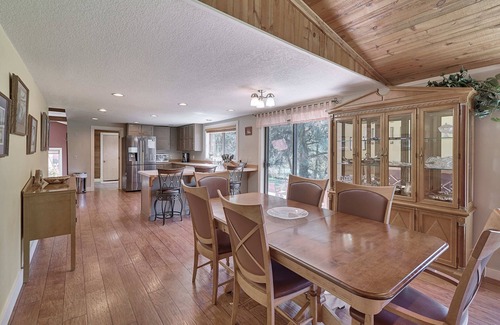 Tillamook House | Beautiful Fishing, Hunting, Horse riding Lodge right off the Wilson in Tillamook