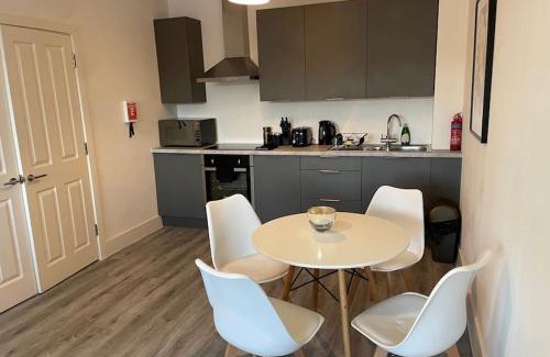 Woking Apartment | Beautiful Flat In Woking Central