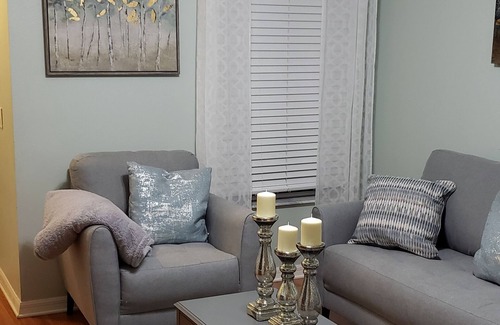 Braden River Condo | Beautiful Florida Vacation Home with Outdoor Swimming Pool in a Gated Community