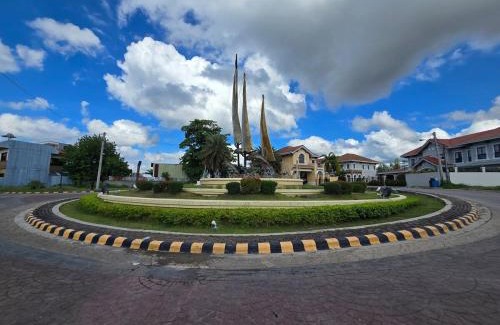 Talisay House | Beautiful four bedroom home