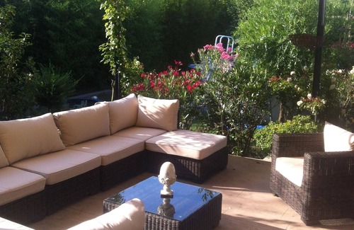 Roquebrune-sur-Argens Villa | Beautiful villa in the countryside ten minutes from the sea for 8 people
