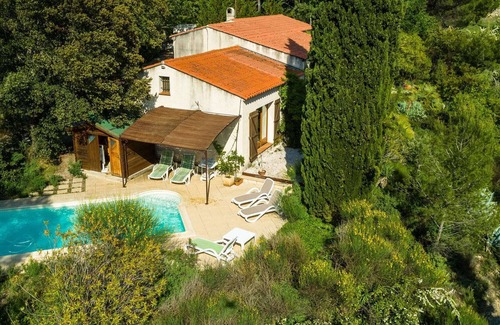 Saint-Antonin-du-Var House | Beautiful Holiday Home with Private Swimming Pool in Var