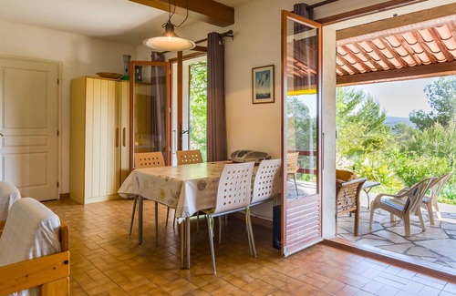 Saint-Antonin-du-Var House | Beautiful Holiday Home with Private Swimming Pool in Var