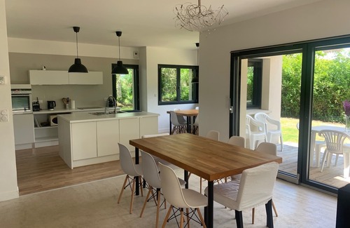Saint-Gildas-de-Rhuys Villa | Beautiful Villa 500m from the beach ideally located in the peninsula of Rhuys.