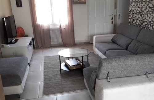 Saint-Martin-de-Crau House | Beautiful villa at the foot of the Alpilles