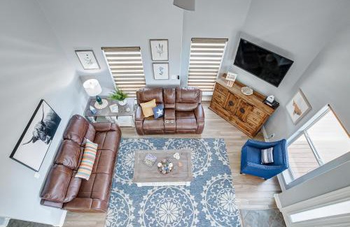Port Bolivar House | Beautiful Front Row Views - Tiki Bar - Playground