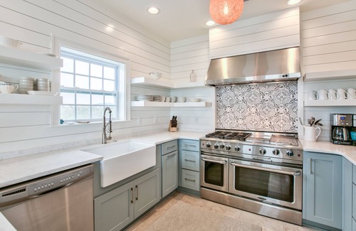 Treasure Beach Village House | Beautiful Fully Renovated Beachfront Home in the Plantation: 3BR/3.5BA + BonusRm