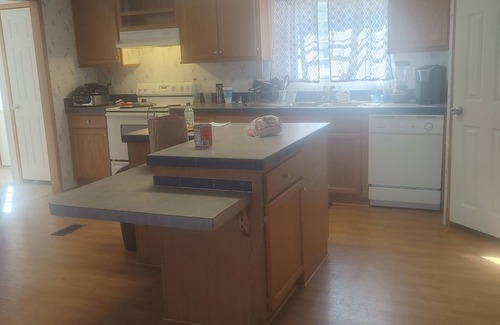 Gracewood House | Beautiful Fully Furnished Home located in Augusta Ga