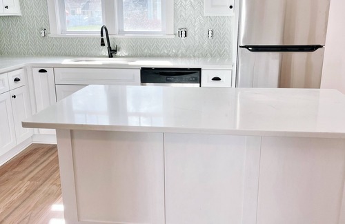 West Belmar House | Beautiful fully-renovated house in Wall, close to Belmar and Spring Lake beach!