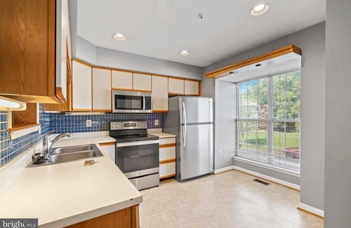 Historic District House | Beautiful Fully Furnished 3BR Quiet Neighborhood, Near National Harbor.