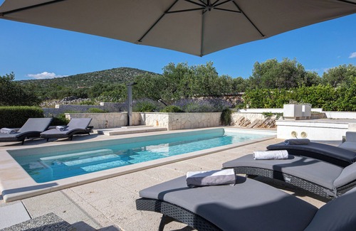 Rogoznica Villa | beautiful garden, pool, breathtaking view, family and pat frendly