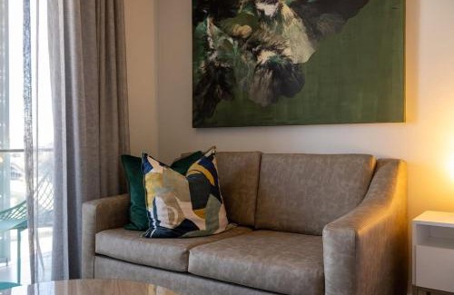 Greater Johannesburg Metropolitan Area Apartment | Beautiful Garnet at Ellipse