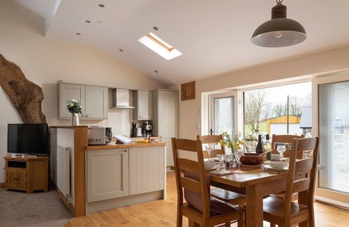 Eglwysbach Apartment | Beautiful Renovated Barn within the Countryside