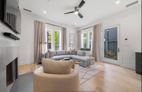 Fayetteville House | Beautiful Gem