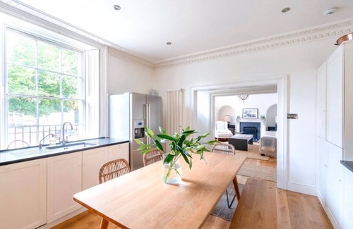 Claverton House | Beautiful Georgian House Near Bath Sleeps 6