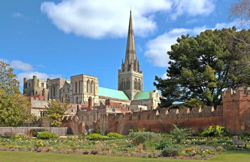 Chichester House | Beautiful Georgian Home in the heart of Chichester