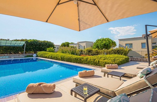 Crveni Vrh Villa | Beautiful Grand Deluxe Villa Celine