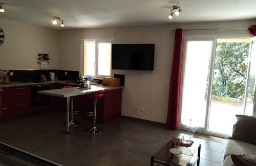 Alata Apartment | Beautiful ground floor apartment with pool in the countryside