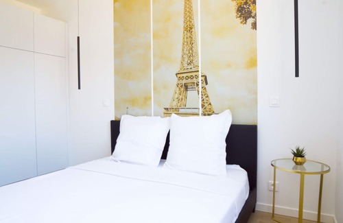 Orgeval Bed & Breakfast | ⭐Beautiful guest room with garden and jacuzzi⭐
