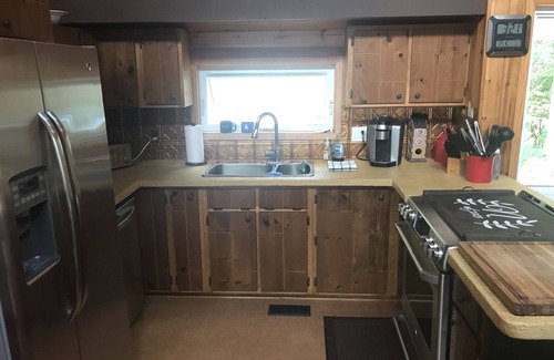 Dysart et al Cottage | Beautiful Haliburton cottage on quiet lake!