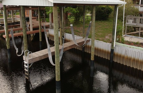 Suwannee House | Beautiful Hide away - Downstairs