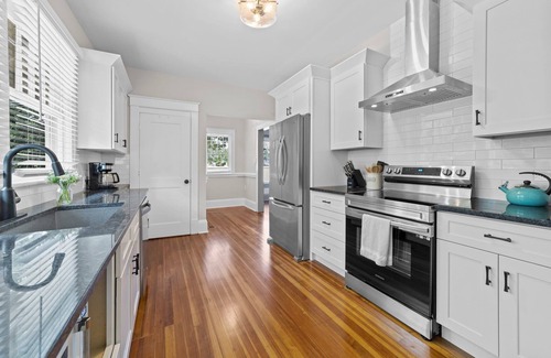 Greensboro House | Beautiful Historic Home in Fisher Park