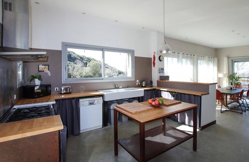 Montbrison-sur-Lez House | Beautiful home in Montbrison-Sur-Lez