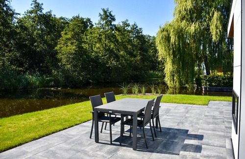 Loosdrecht House | Beautiful holiday home in a holiday park