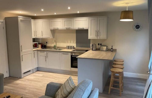 Ashbourne House | Beautiful Holiday Cottage