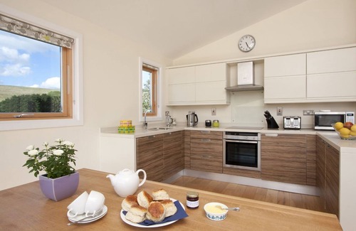 Talland House | Beautiful holiday home, just a walk away from Talland beach.