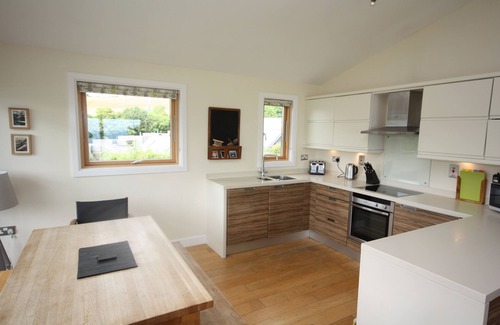 Talland House | Beautiful holiday home, just a walk away from Talland beach.
