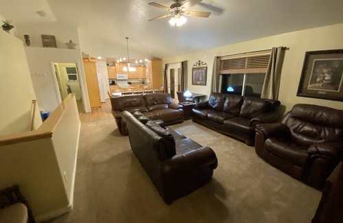 Idaho Falls House | Beautiful home, 8 bedrooms-18 beds-sleeps 30, family friendly
