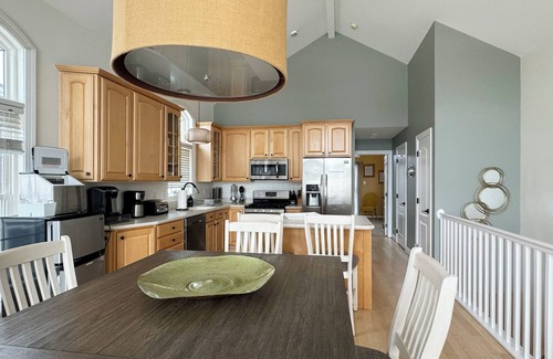 Townsend's Inlet House | Beautiful Home - Bay Block - Family Neighborhood In Townsend's Inlet
