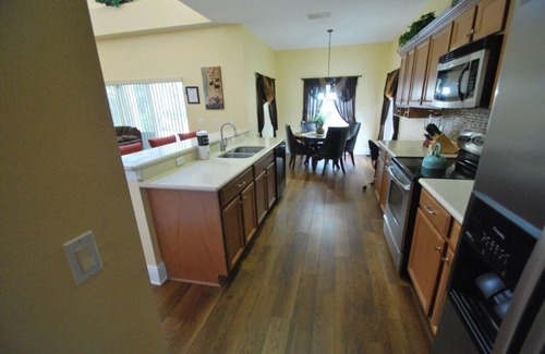Highgate Park House | Beautiful Home Close to Disney World